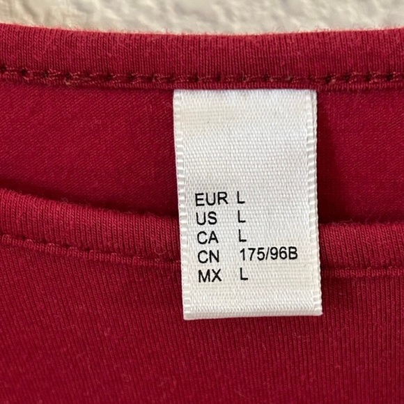 Red top - Picture 7 of 8